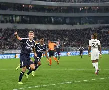 波尔多客场战平尼姆,法甲中游排名保持不变(波尔多vs尼奥尔) 波尔多客场战平尼姆,法甲中游排名保持不变(波尔多vs尼奥尔)