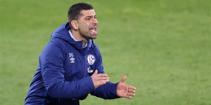 包含瑞士球员夏基里加盟德甲球队沙尔克取得首秀进球的词条